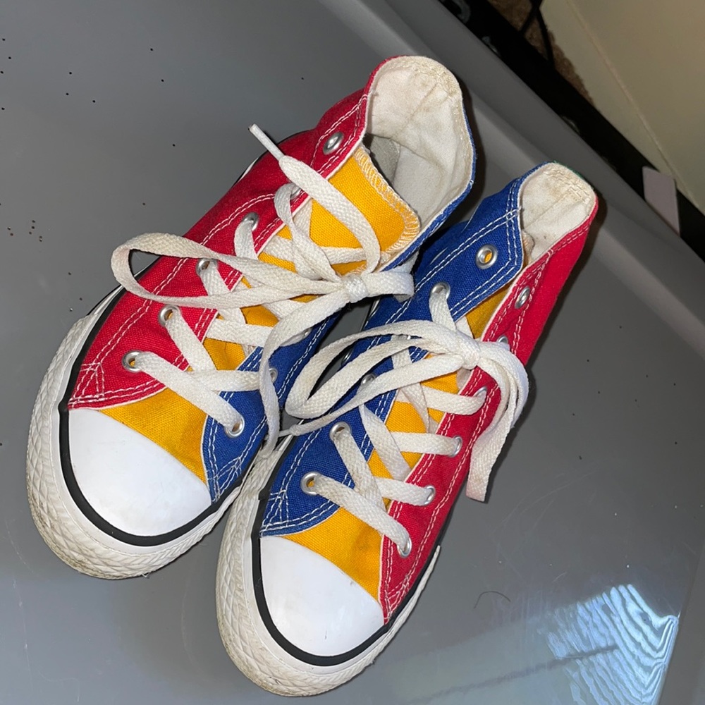 Boys multicolored Converse